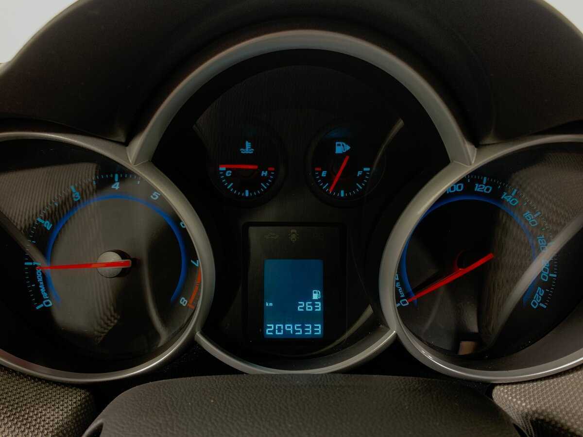 Шевроле Круз б/у, 2013, Механическая. Фото: #12