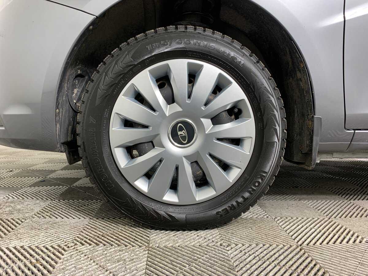 Лада (ВАЗ) Веста б/у, 2019, Механическая. Фото: #8