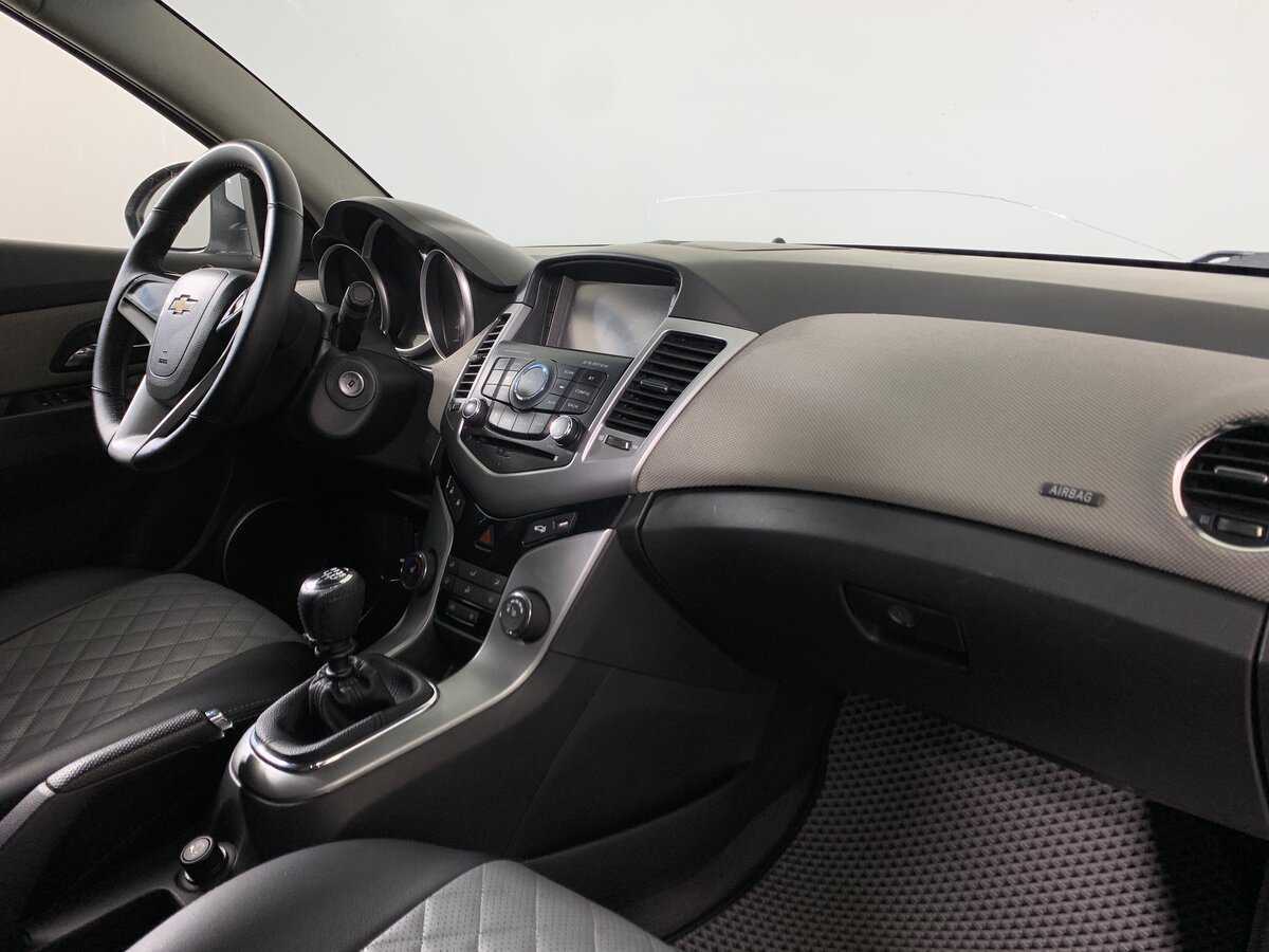 Шевроле Круз б/у, 2012, Механическая. Фото: #13