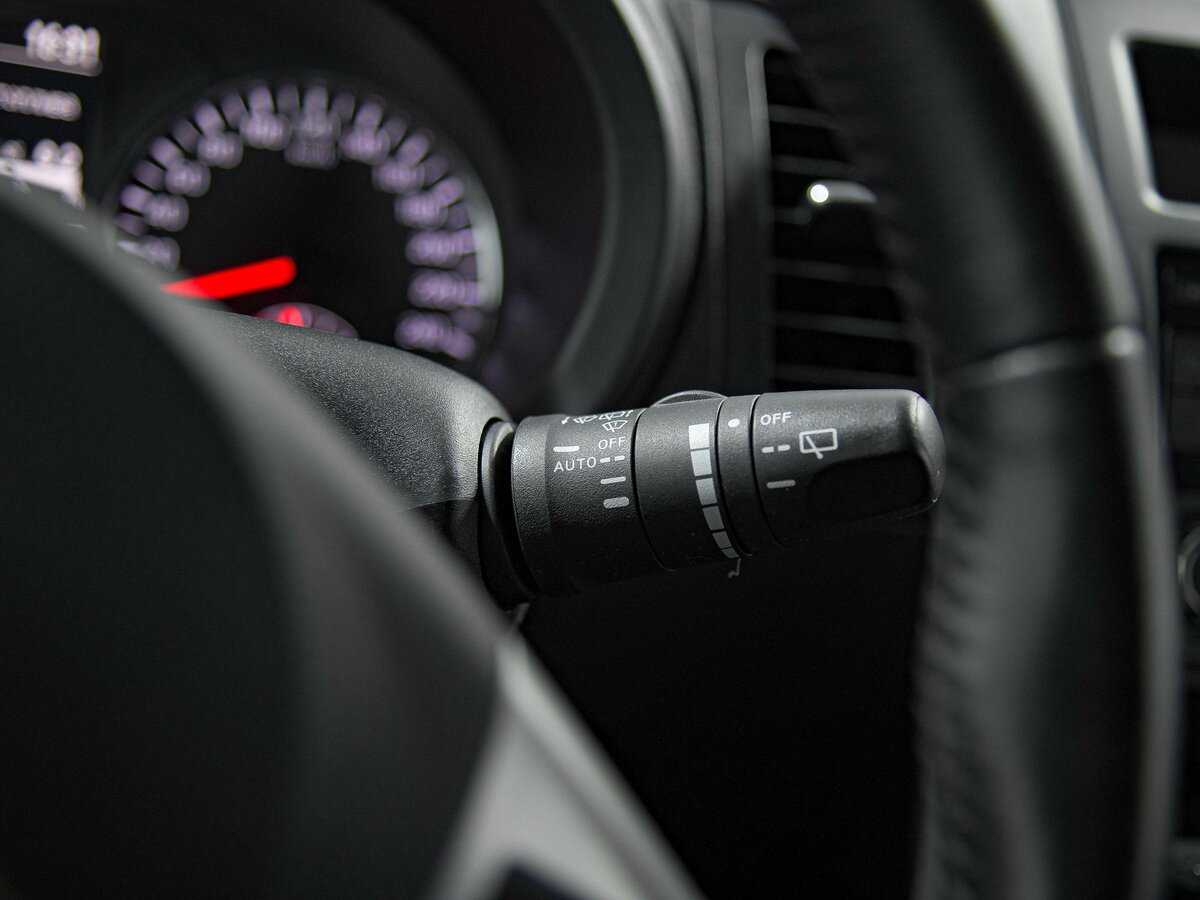 Ниссан Икс-Трейл б/у, 2014, Механическая. Фото: #9