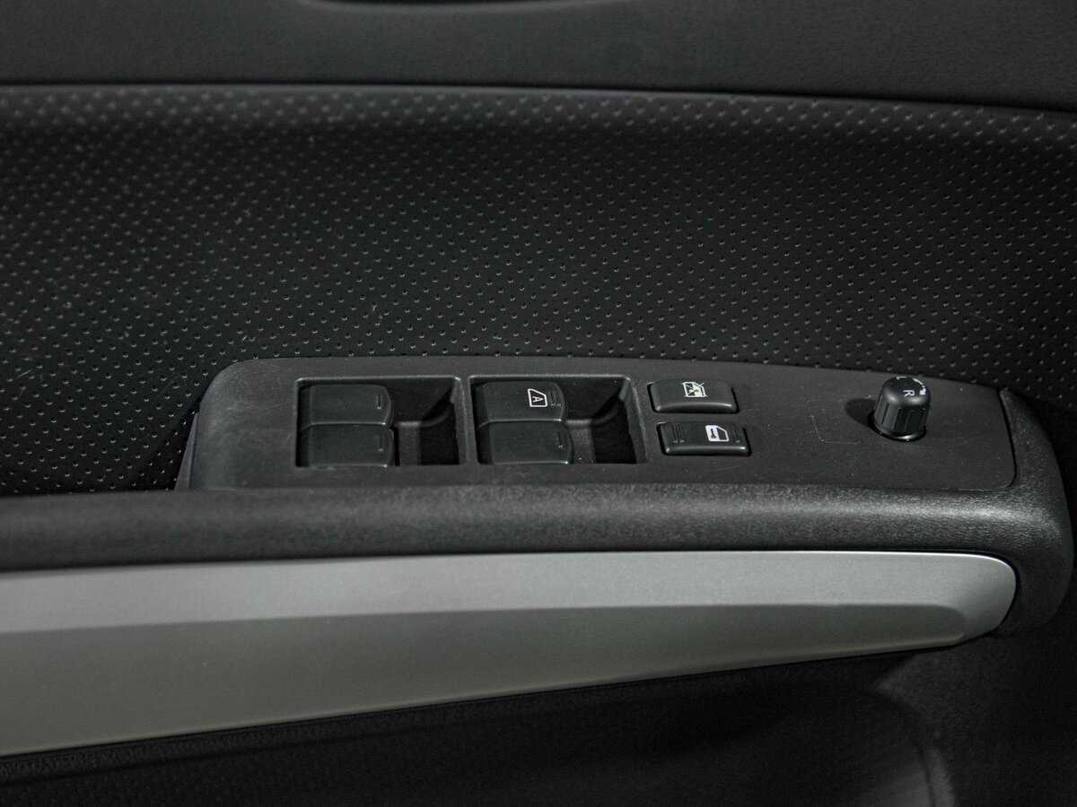 Ниссан Икс-Трейл б/у, 2014, Механическая. Фото: #13