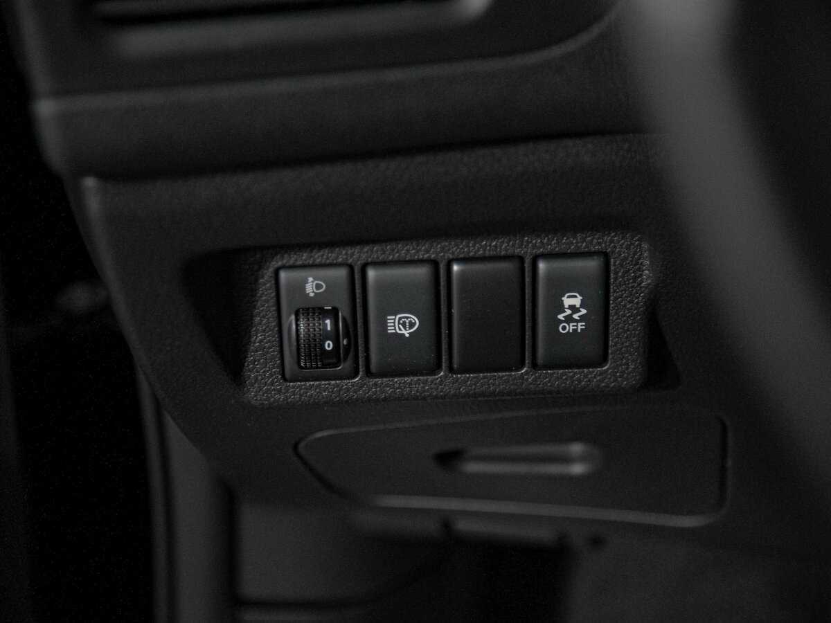 Ниссан Икс-Трейл б/у, 2014, Механическая. Фото: #14