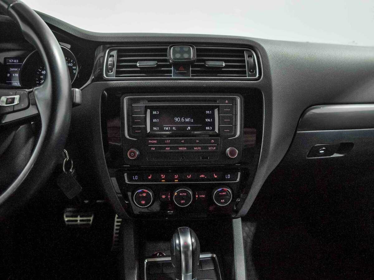 Фольксваген Джетта б/у, 2016, Автоматическая. Фото: #8