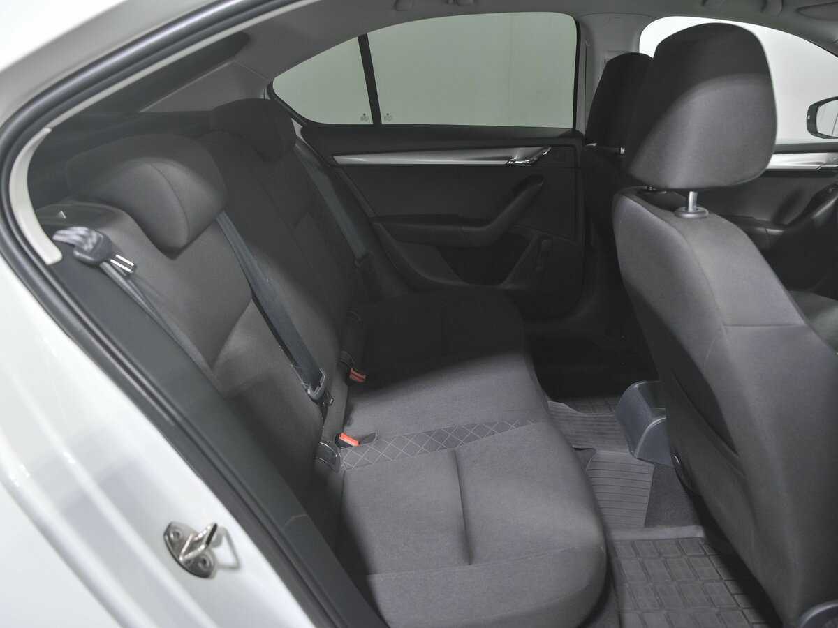 Шкода Октавия б/у, 2018, Механическая. Фото: #10