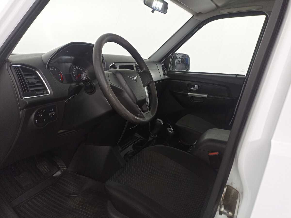 УАЗ Патриот б/у, 2018, Механическая. Фото: #15