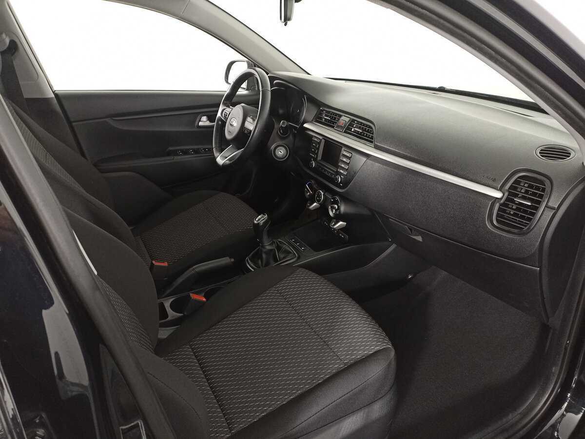 Киа Рио б/у, 2018, Механическая. Фото: #8