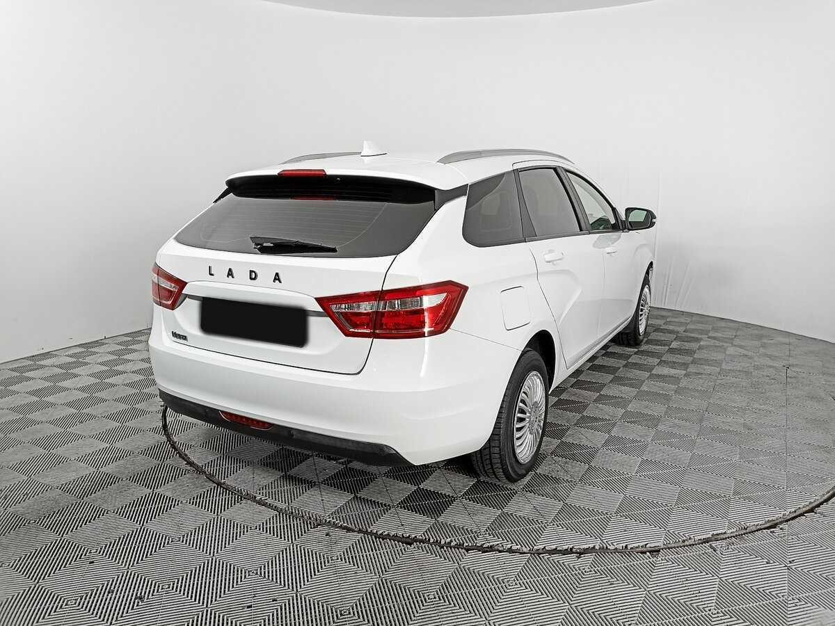 Лада (ВАЗ) Веста б/у, 2019, Механическая. Фото: #4