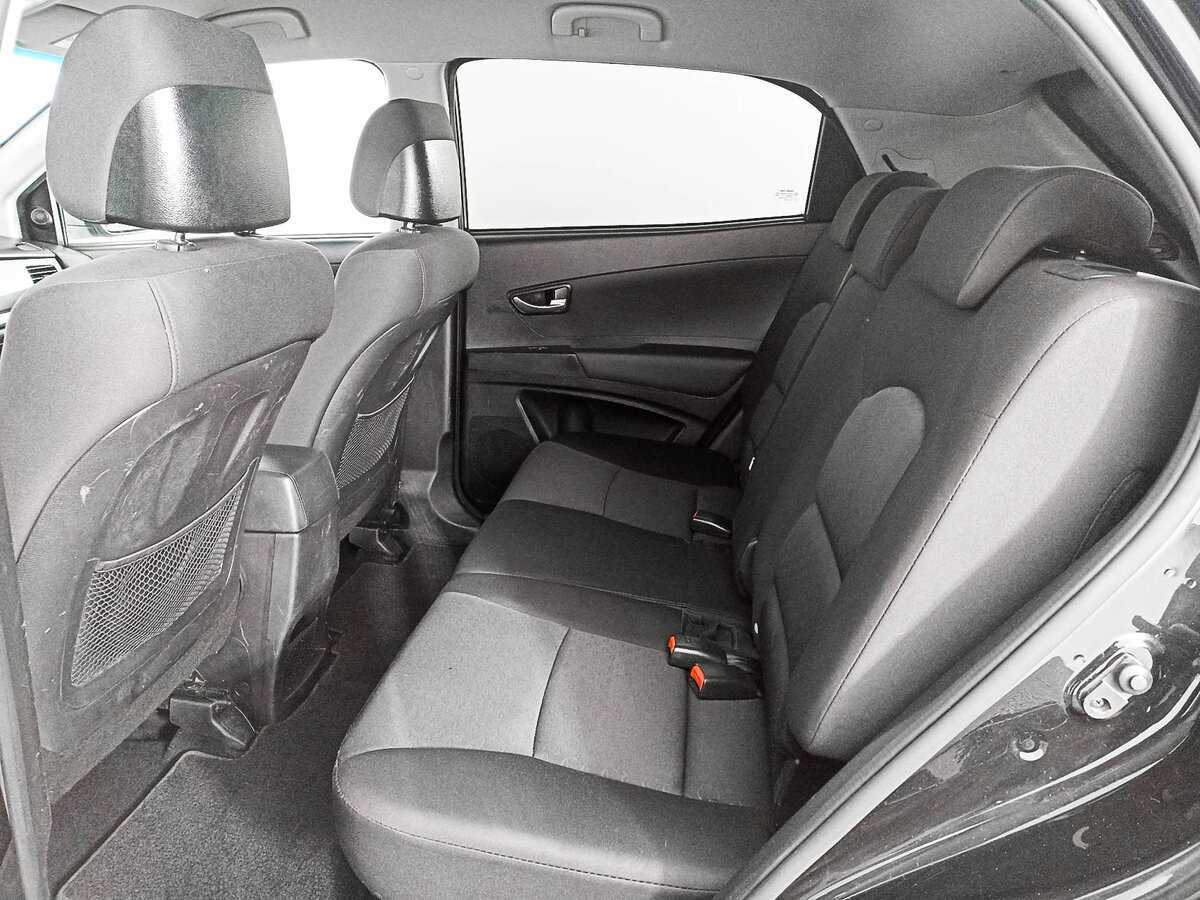 Сан-Ён Актион б/у, 2013, Механическая. Фото: #10