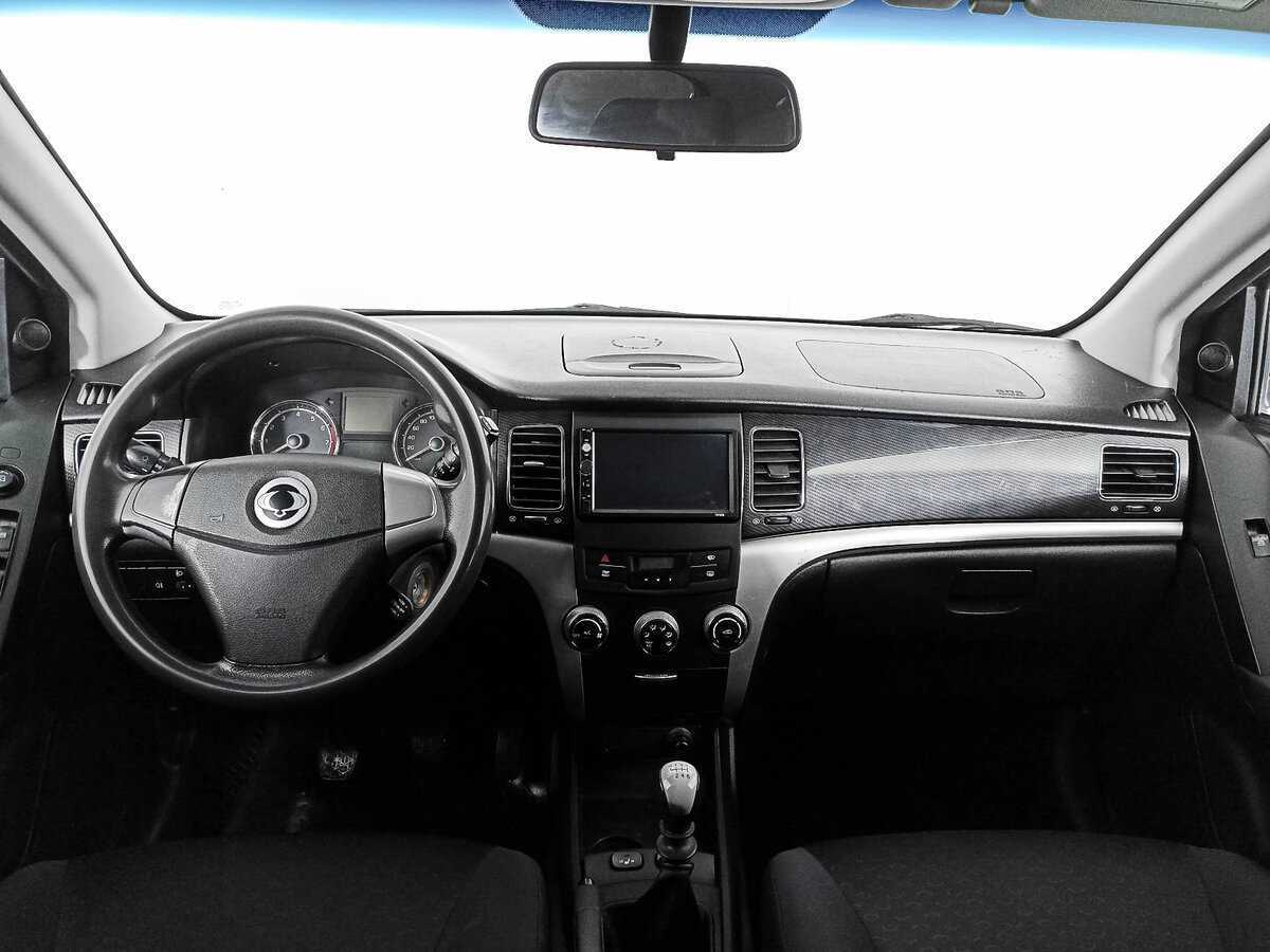 Сан-Ён Актион б/у, 2013, Механическая. Фото: #12