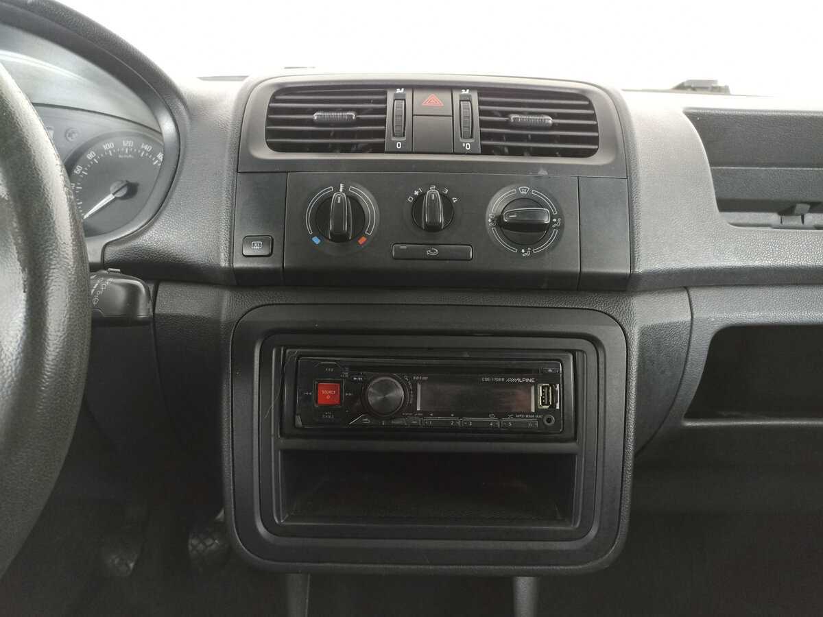 Шкода Фабия б/у, 2013, Механическая. Фото: #14