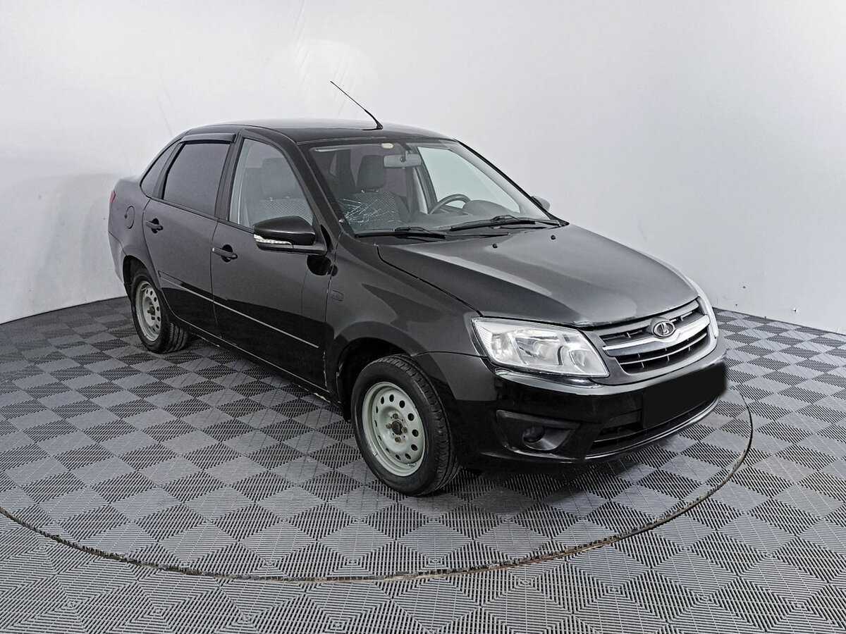 Лада (ВАЗ) Гранта б/у, 2017, Механическая. Фото: #2