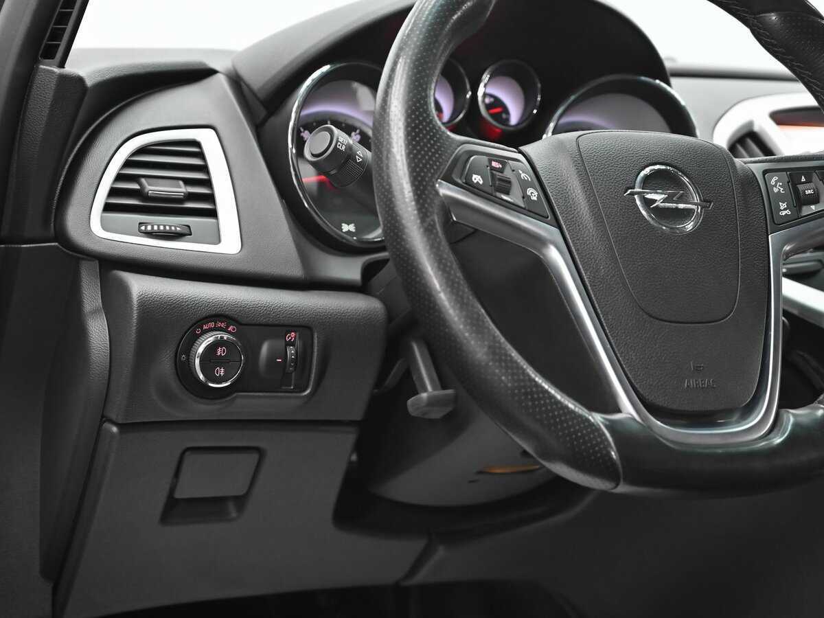 Опель Астра б/у, 2012, Автоматическая. Фото: #6