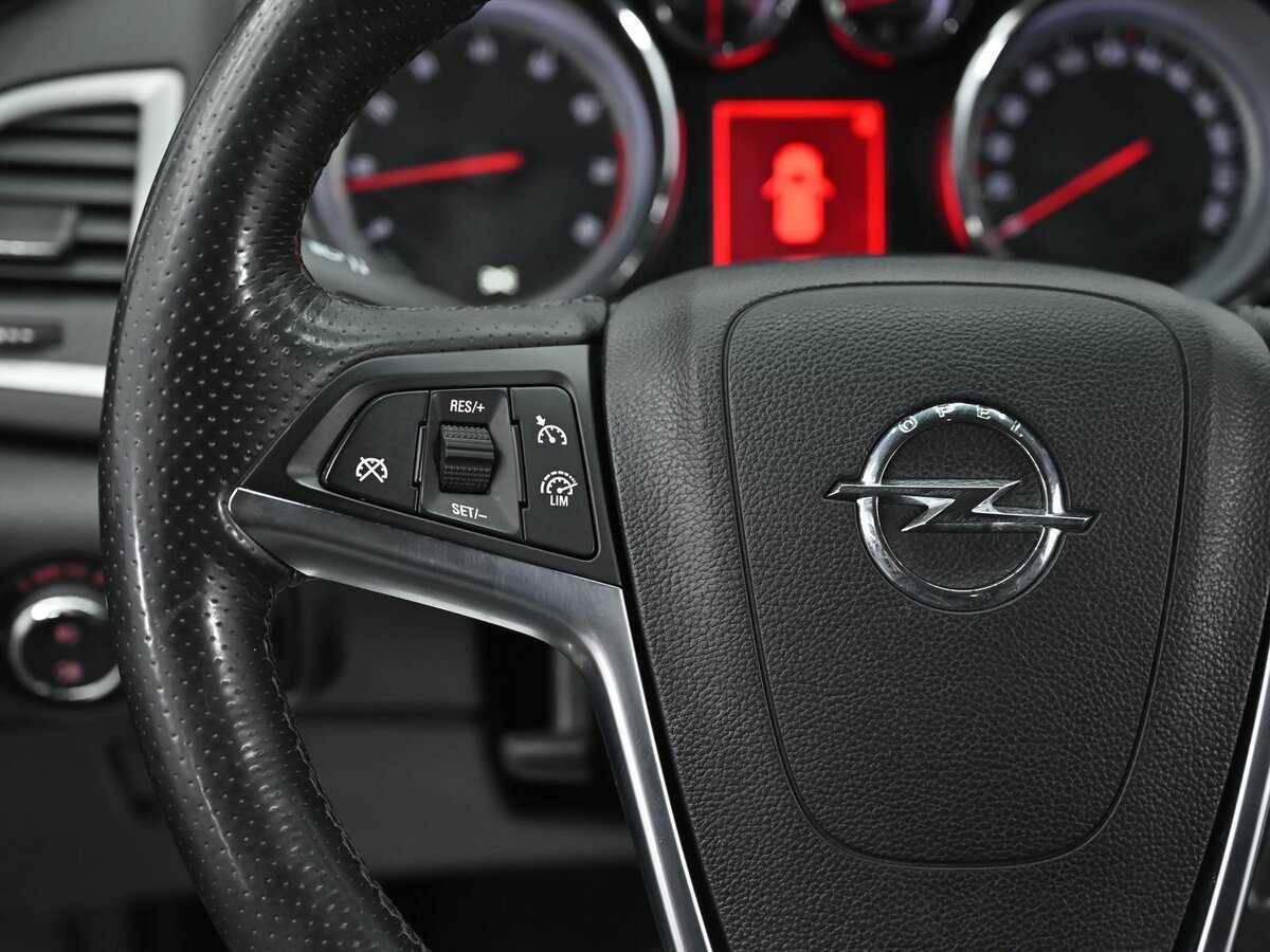 Опель Астра б/у, 2012, Автоматическая. Фото: #7