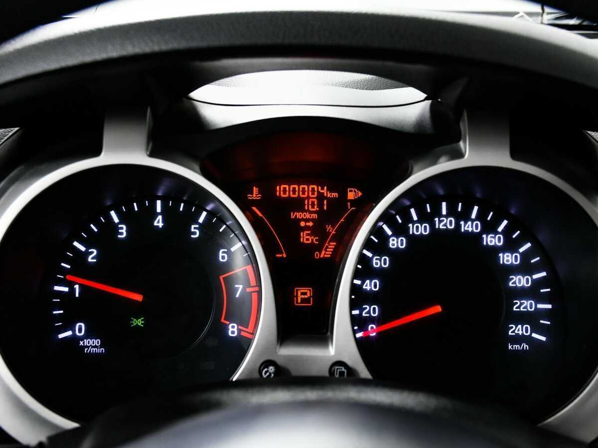 Ниссан Жук б/у, 2013, Вариатор. Фото: #9