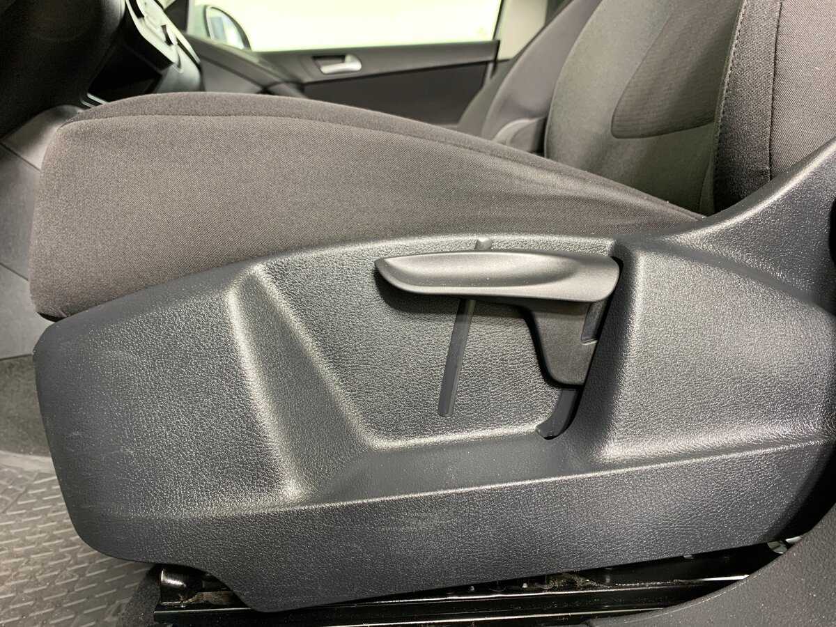 Фольксваген Тигуан б/у, 2014, Роботизированная. Фото: #16