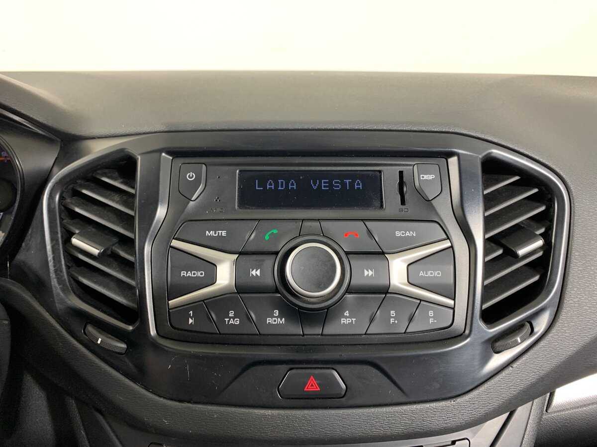 Лада (ВАЗ) Веста б/у, 2018, Механическая. Фото: #15