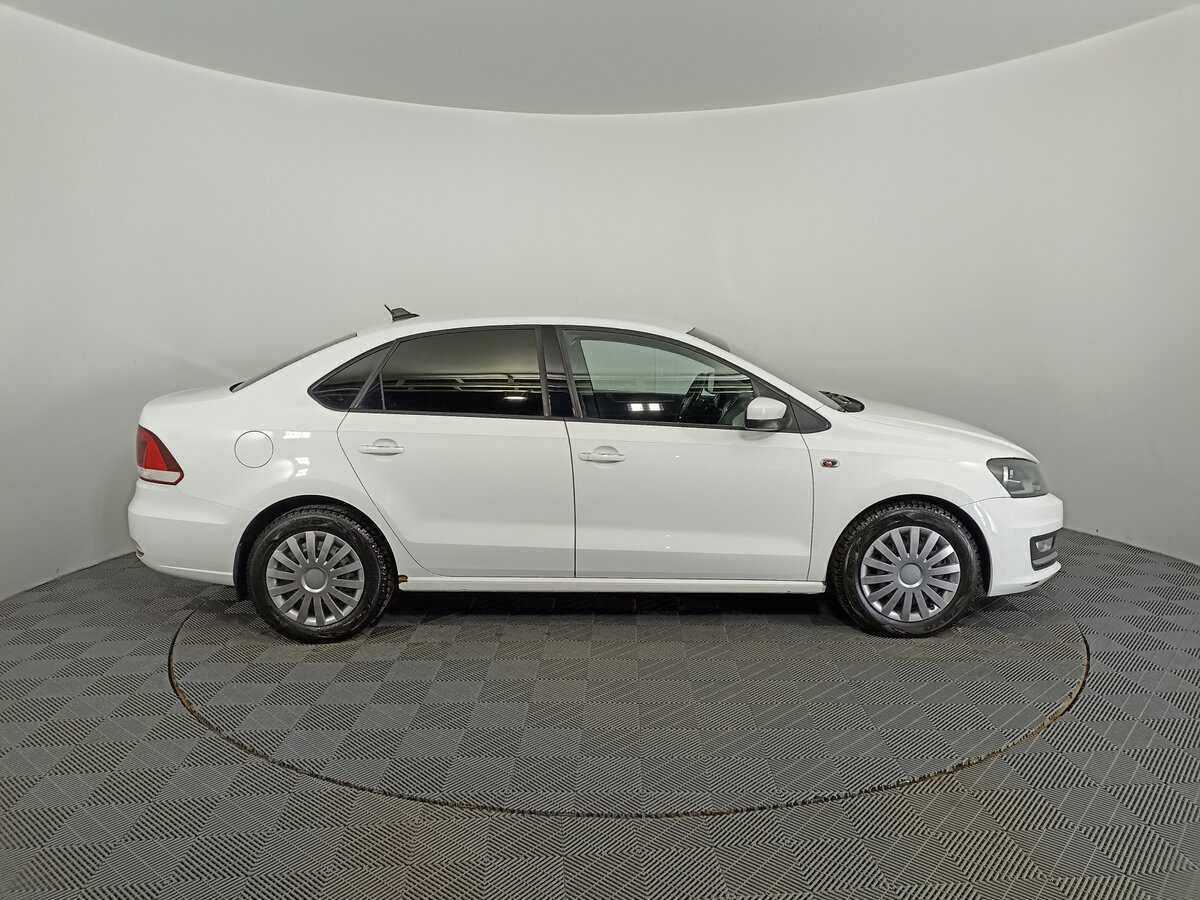 Фольксваген Поло б/у, 2017, Механическая. Фото: #3