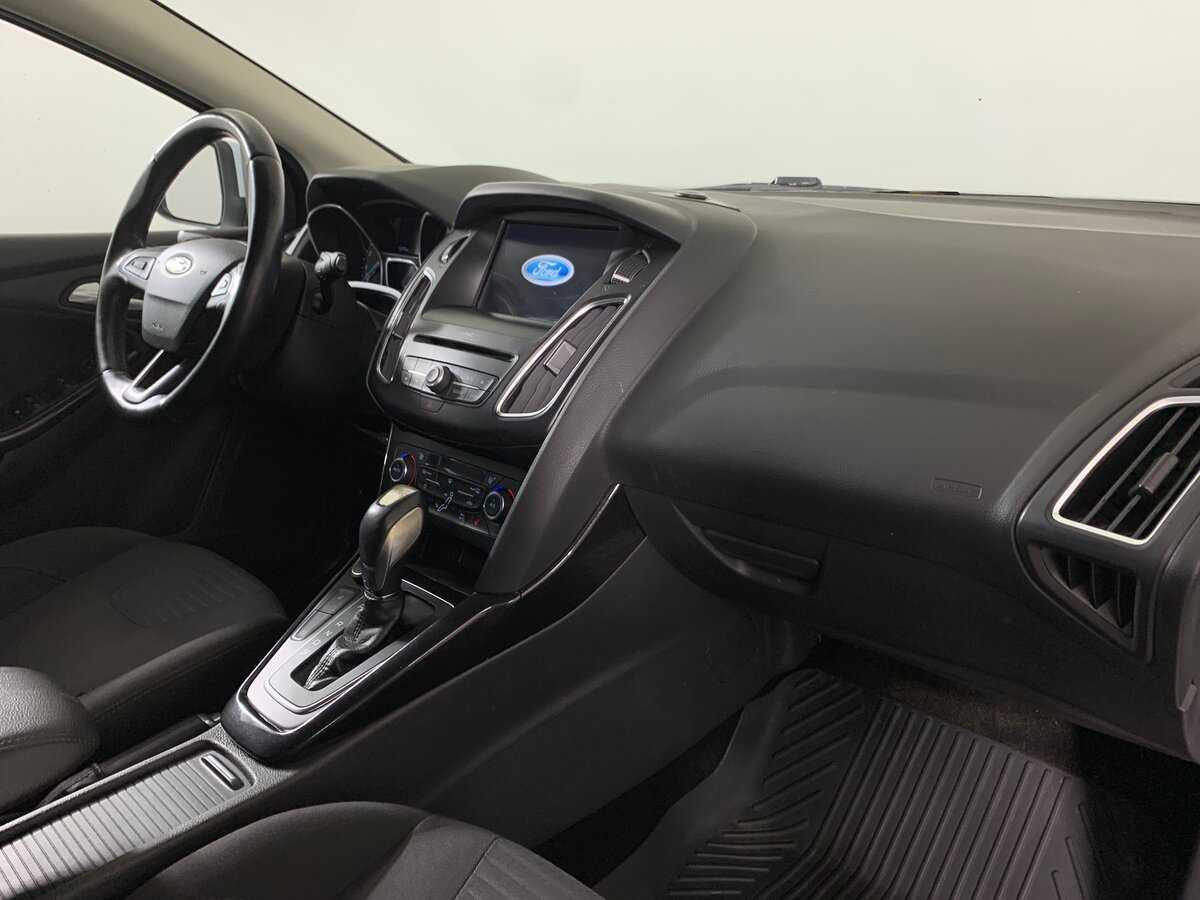 Форд Фокус б/у, 2017, Роботизированная. Фото: #13