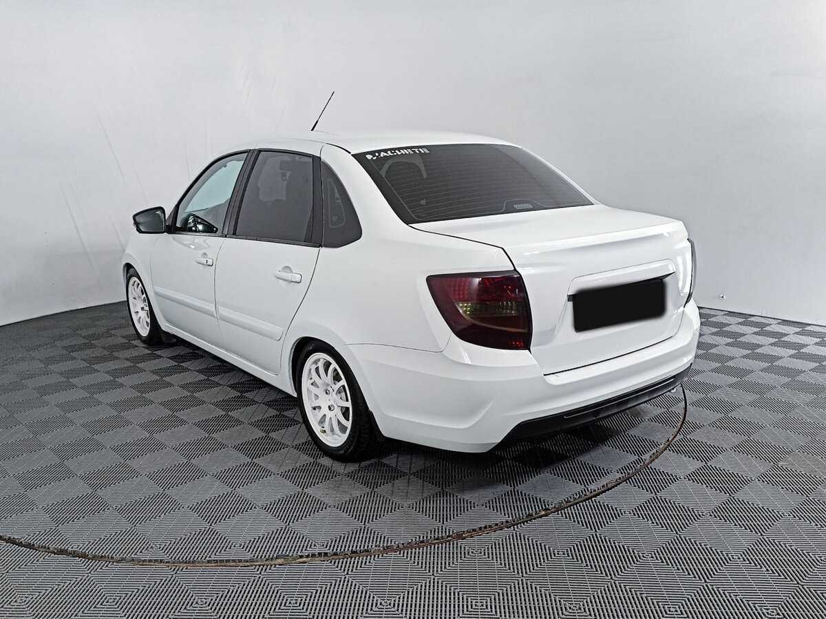 Лада (ВАЗ) Гранта б/у, 2020, Механическая. Фото: #6