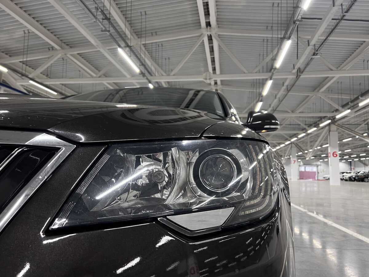 Шкода Суперб б/у, 2013, Роботизированная. Фото: #16