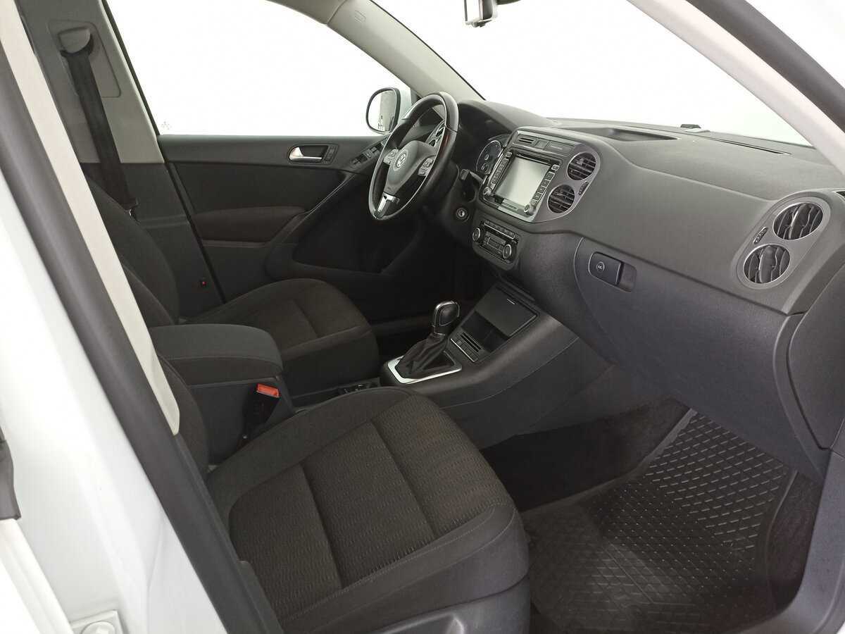 Фольксваген Тигуан б/у, 2014, Роботизированная. Фото: #10