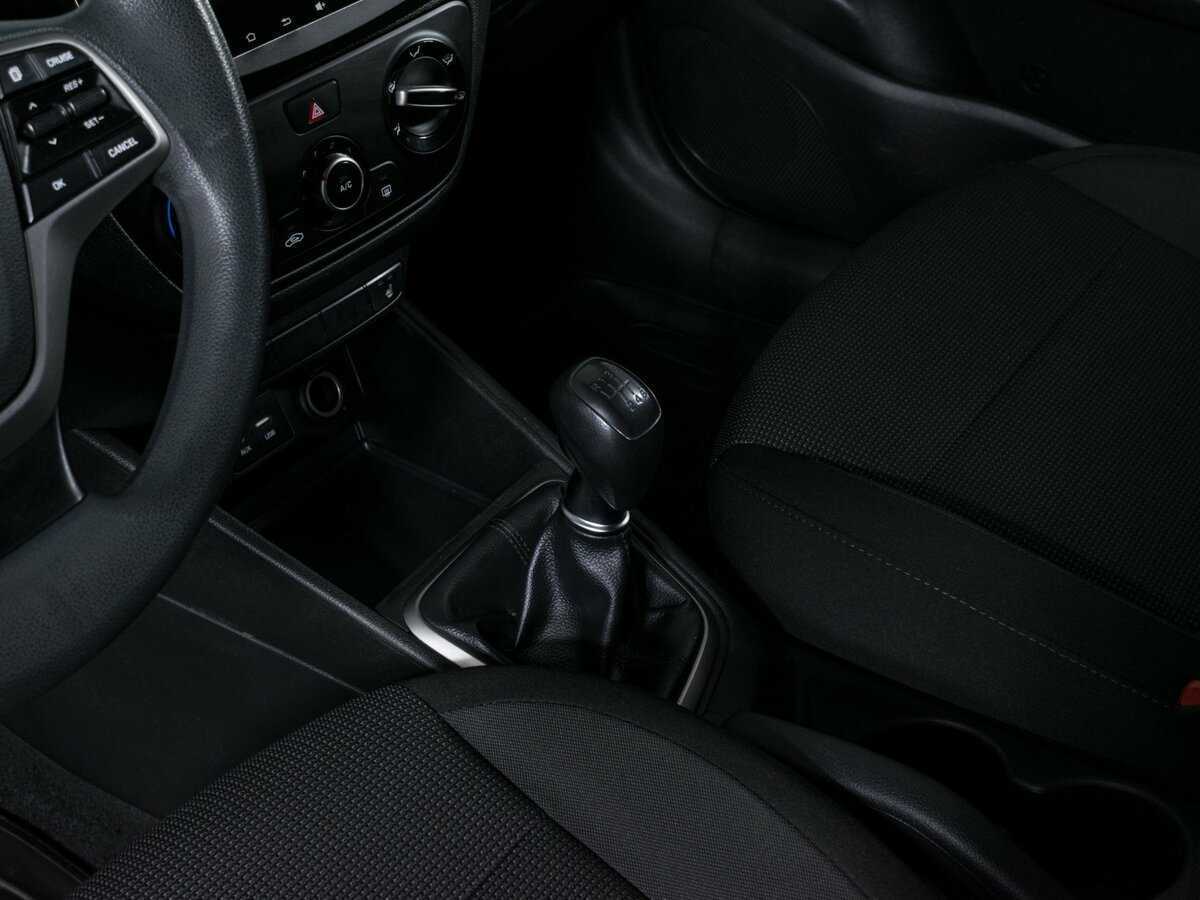 Хендай Солярис б/у, 2018, Механическая. Фото: #12