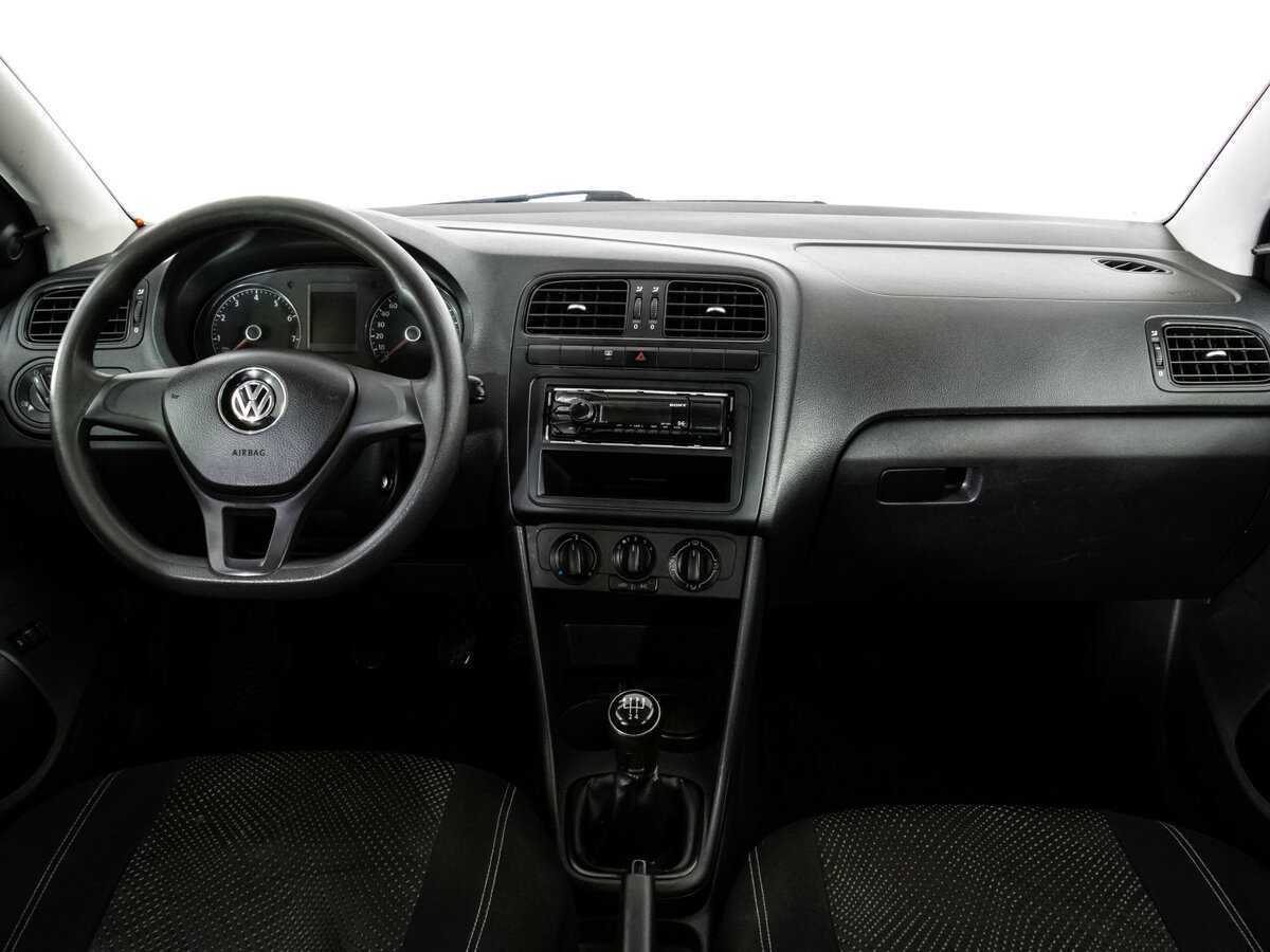 Фольксваген Поло б/у, 2017, Механическая. Фото: #7