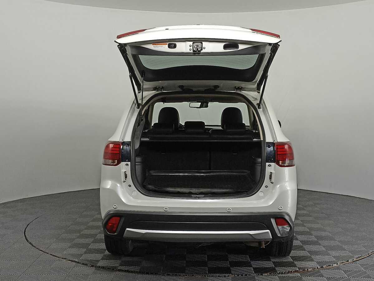 Митсубиши Оутлэндер б/у, 2017, Вариатор. Фото: #7