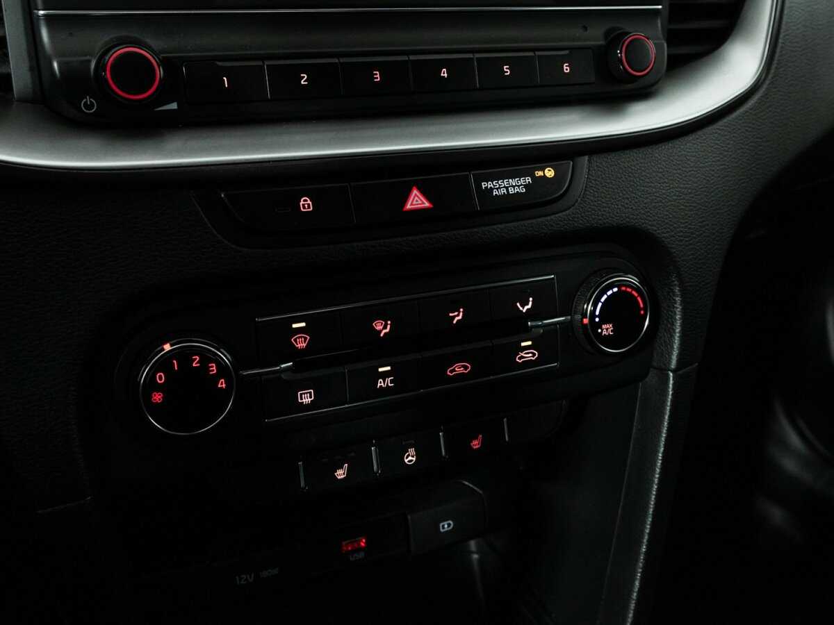 Киа Сид б/у, 2020, Механическая. Фото: #19