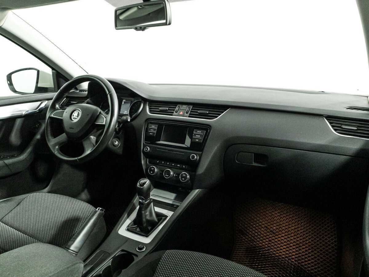 Шкода Октавия б/у, 2014, Механическая. Фото: #8