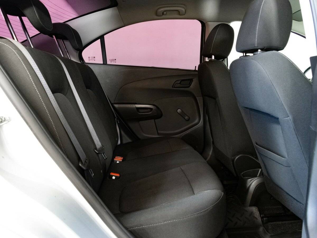 Шевроле Авео б/у, 2015, Автоматическая. Фото: #11