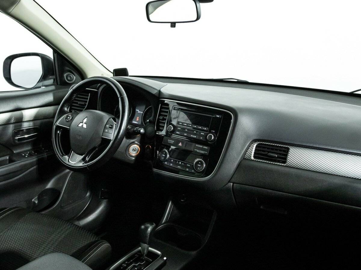 Митсубиши Оутлэндер б/у, 2016, Вариатор. Фото: #8