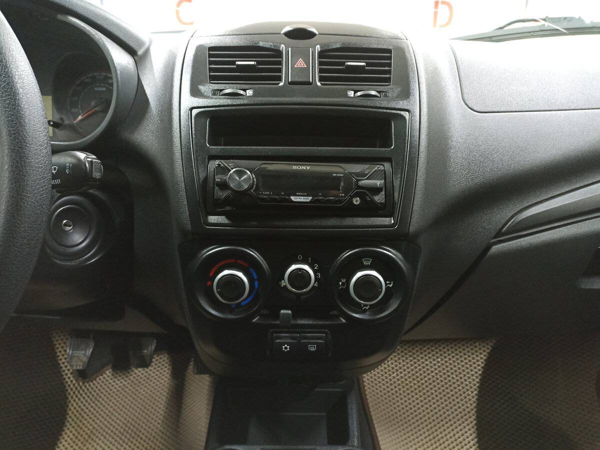 Лада (ВАЗ) Калина б/у, 2014, Механическая. Фото: #14