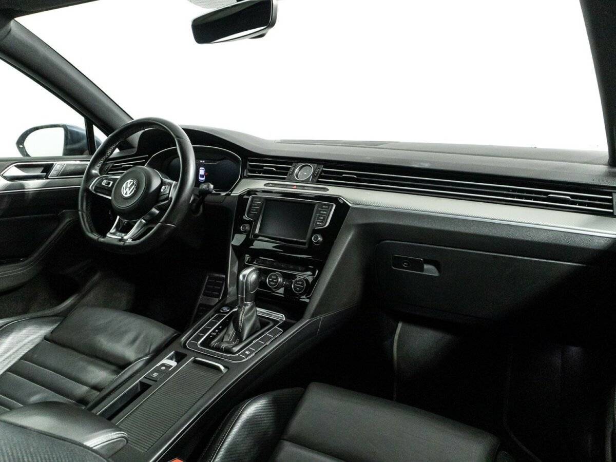 Фольксваген Пассат б/у, 2017, Роботизированная. Фото: #8