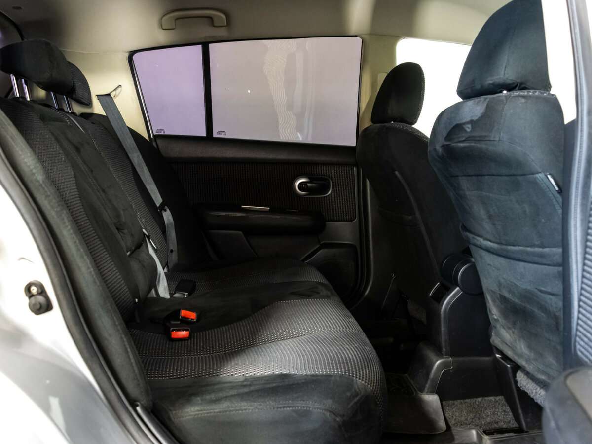 Ниссан Тиида б/у, 2013, Автоматическая. Фото: #12