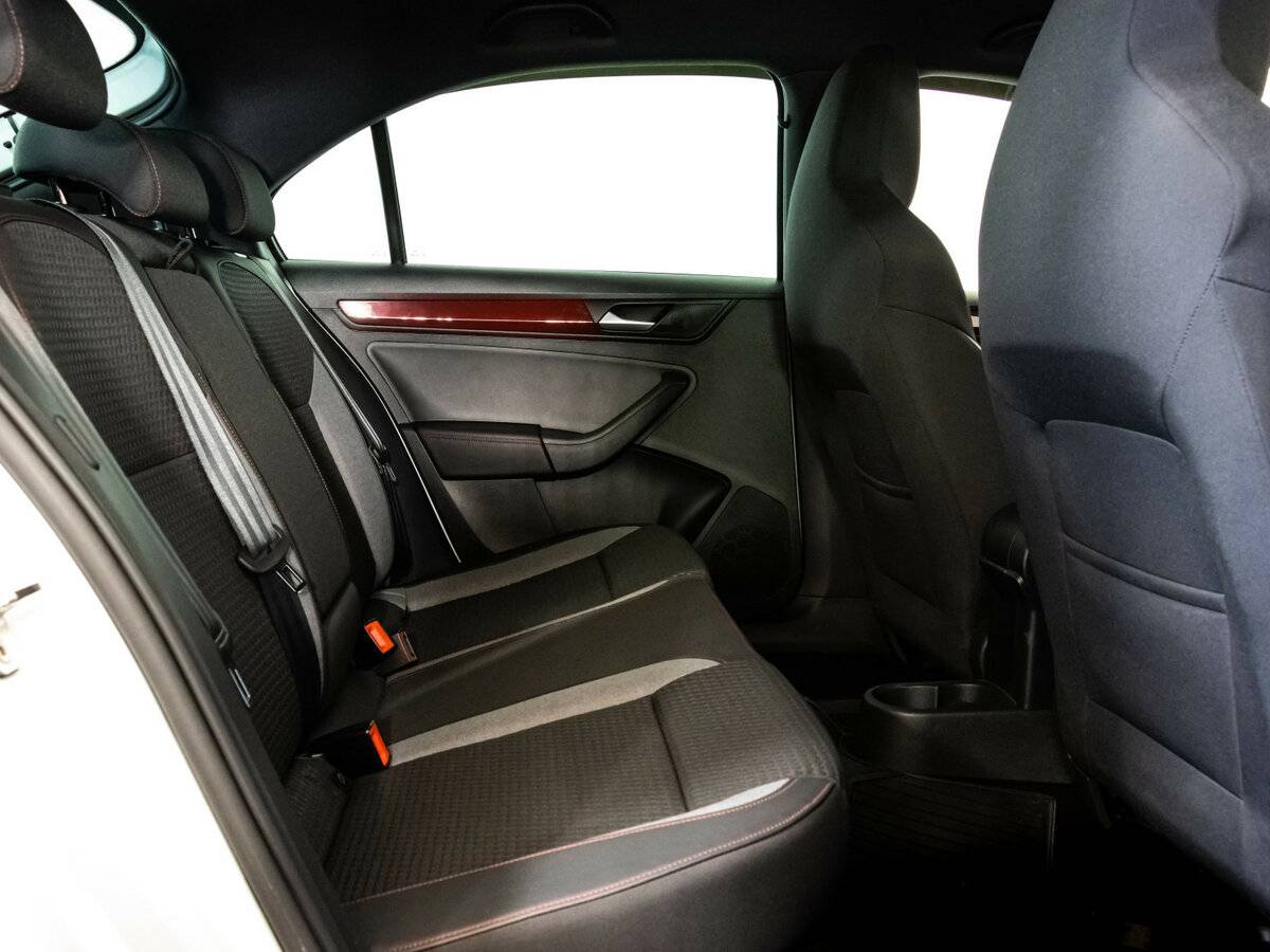 Фольксваген Поло б/у, 2021, Механическая. Фото: #15