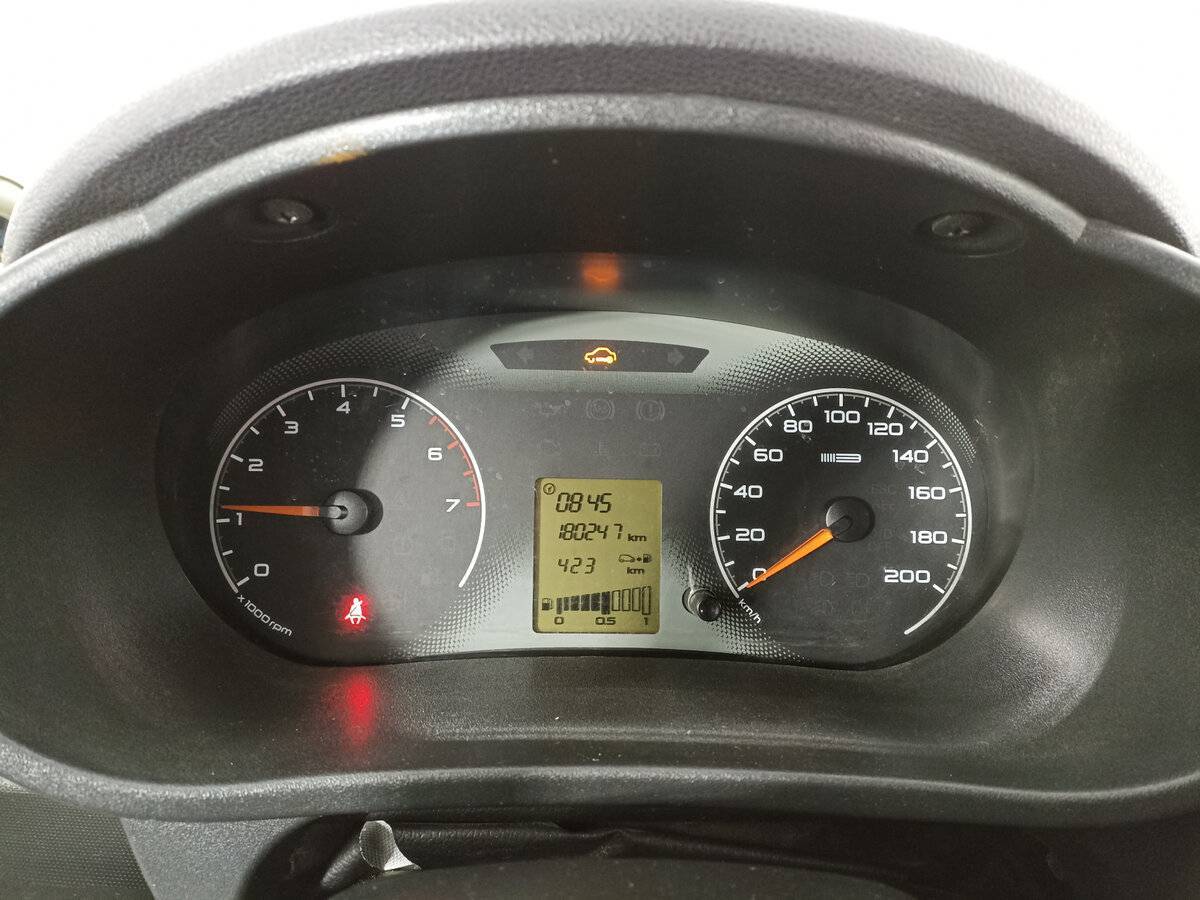 Лада (ВАЗ) Гранта б/у, 2017, Механическая. Фото: #10