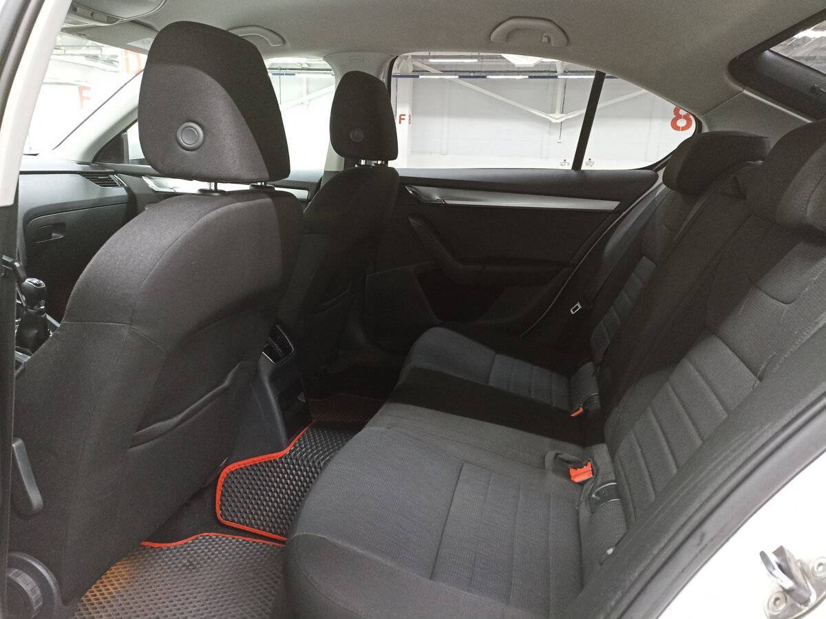 Шкода Октавия б/у, 2013, Механическая. Фото: #11