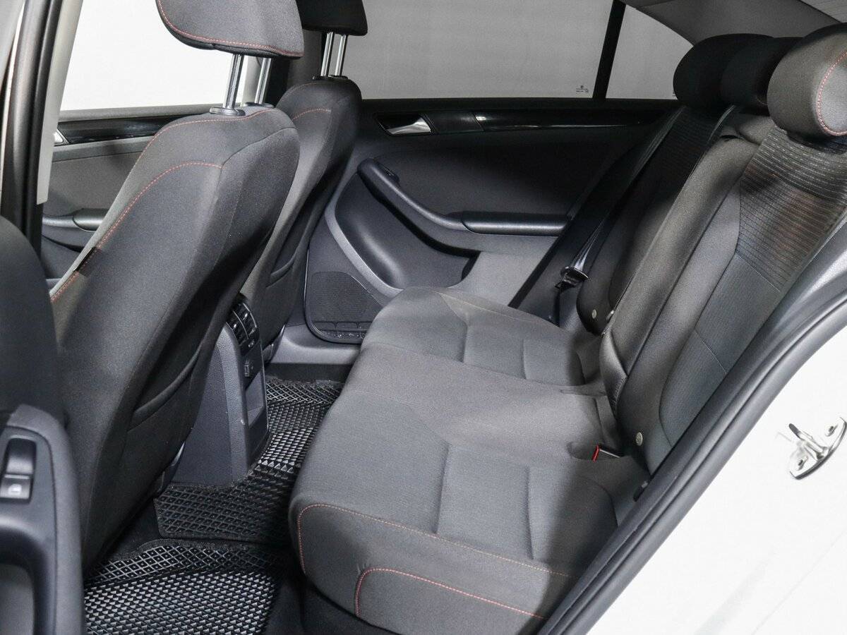 Фольксваген Джетта б/у, 2018, Автоматическая. Фото: #9