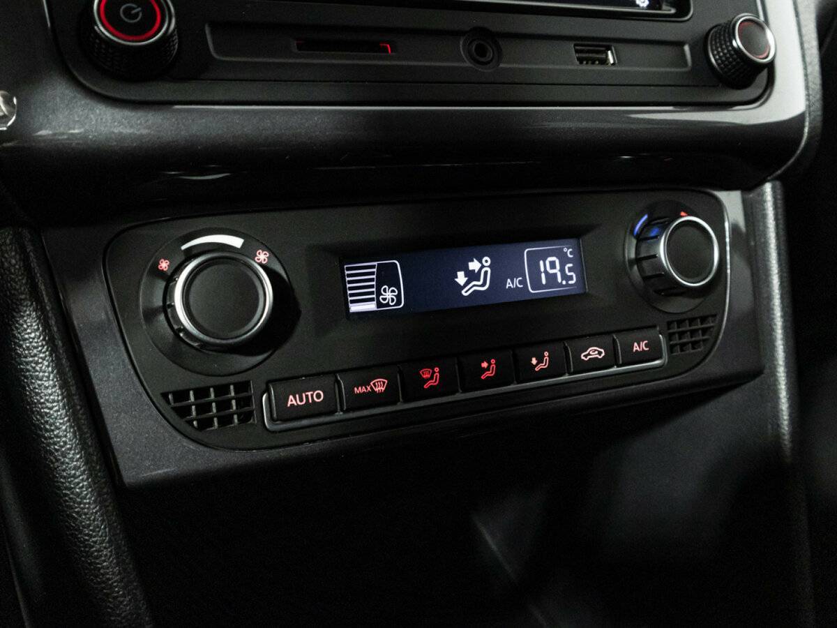 Фольксваген Поло б/у, 2018, Механическая. Фото: #14