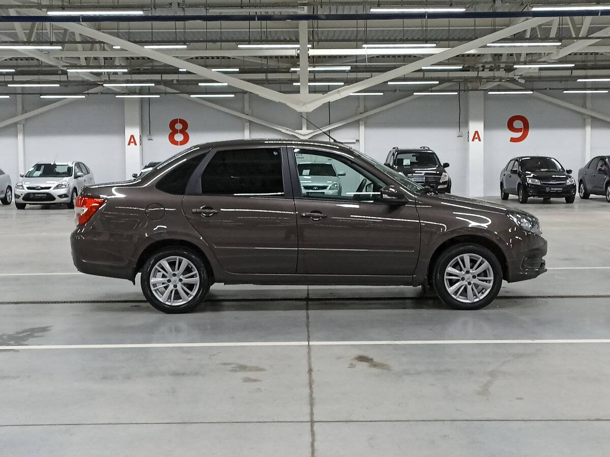 Лада (ВАЗ) Гранта б/у, 2022, Механическая. Фото: #3