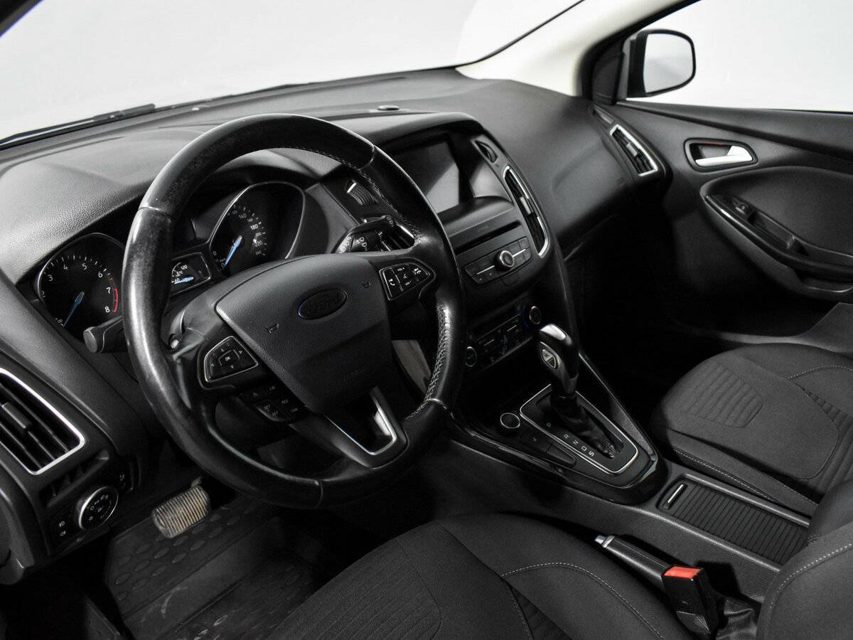 Форд Фокус б/у, 2017, Автоматическая. Фото: #8