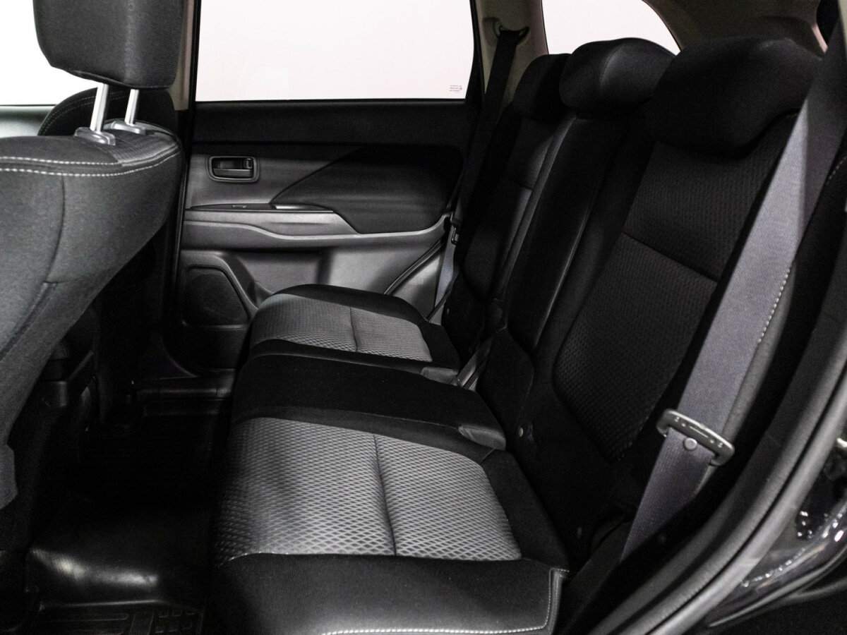 Митсубиши Оутлэндер б/у, 2017, Вариатор. Фото: #9