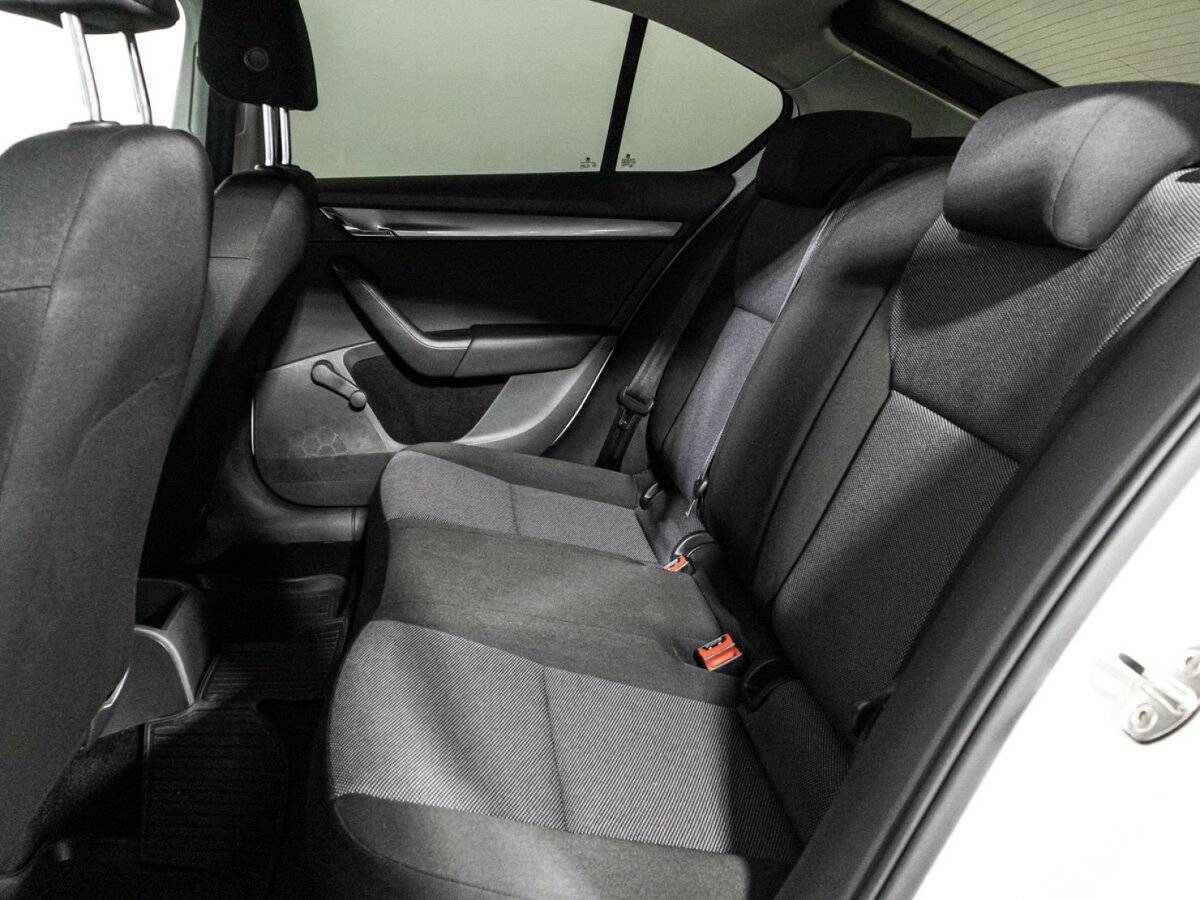 Шкода Октавия б/у, 2016, Автоматическая. Фото: #9