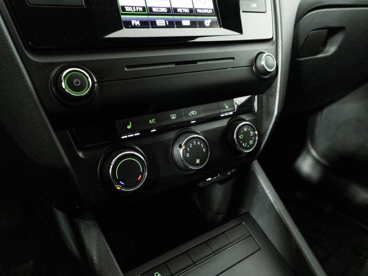 Шкода Октавия б/у, 2016, Автоматическая. Фото: #16