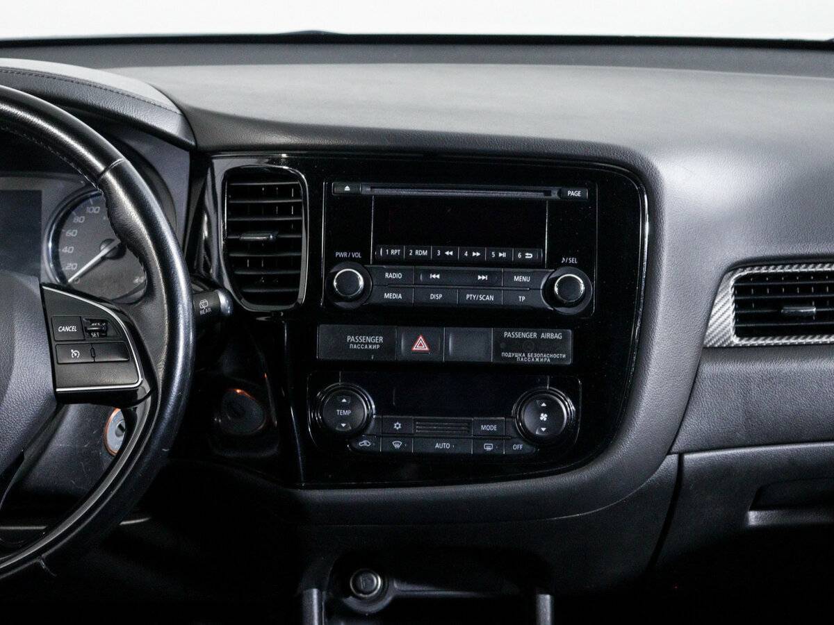 Митсубиши Оутлэндер б/у, 2015, Вариатор. Фото: #9