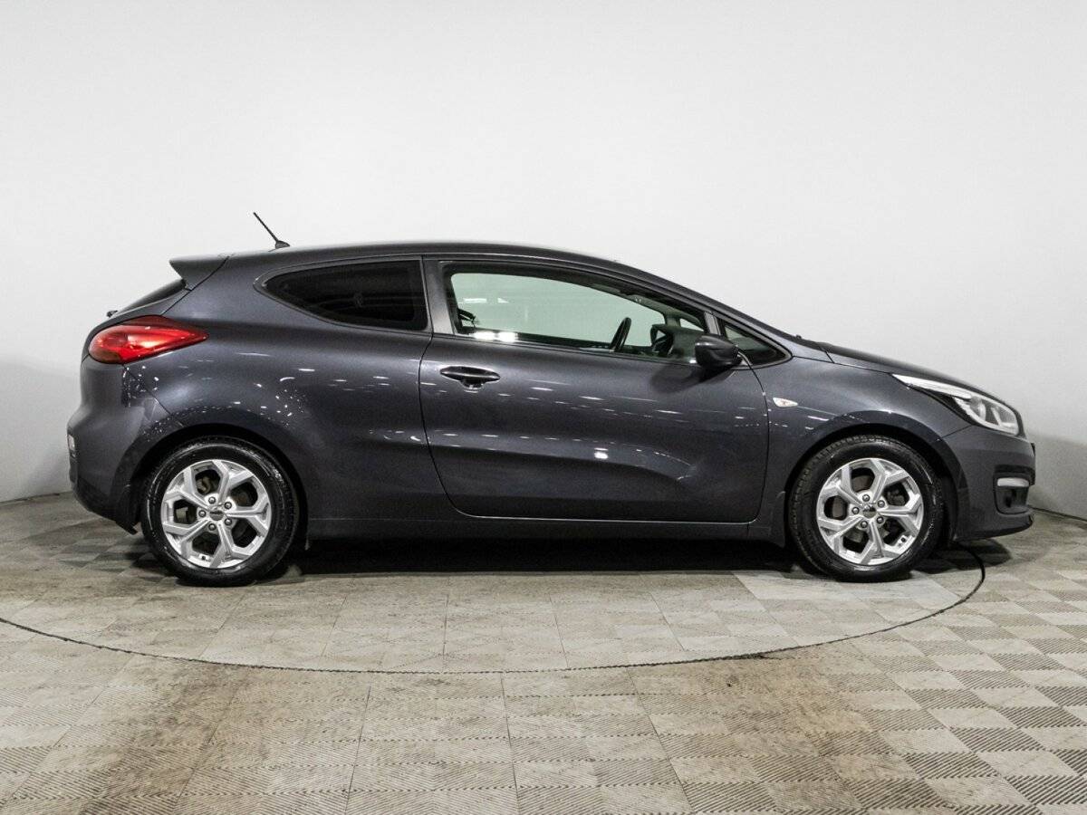 Киа Сид б/у, 2015, Автоматическая. Фото: #3