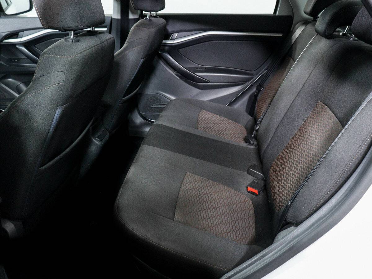 Лада (ВАЗ) Веста б/у, 2018, Механическая. Фото: #6