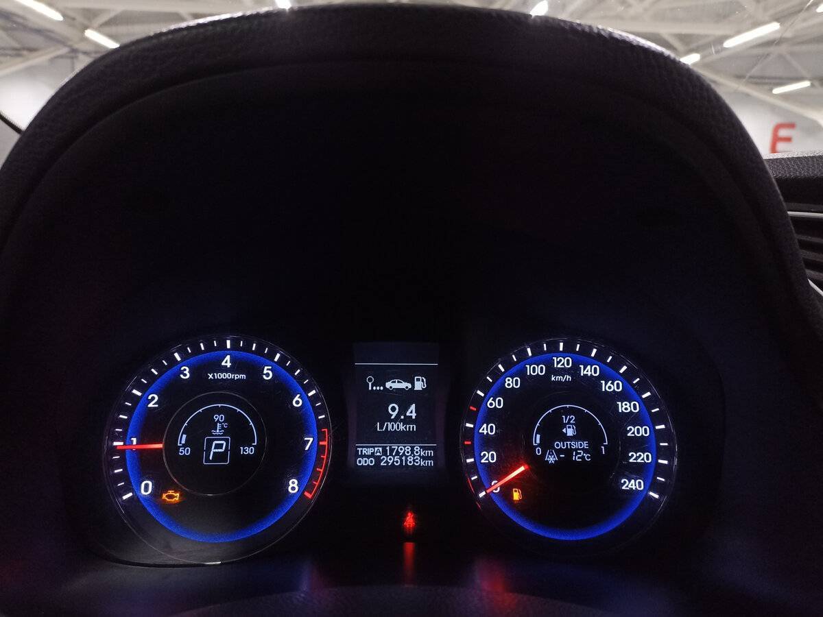 Хендай ай40 б/у, 2013, Автоматическая. Фото: #12