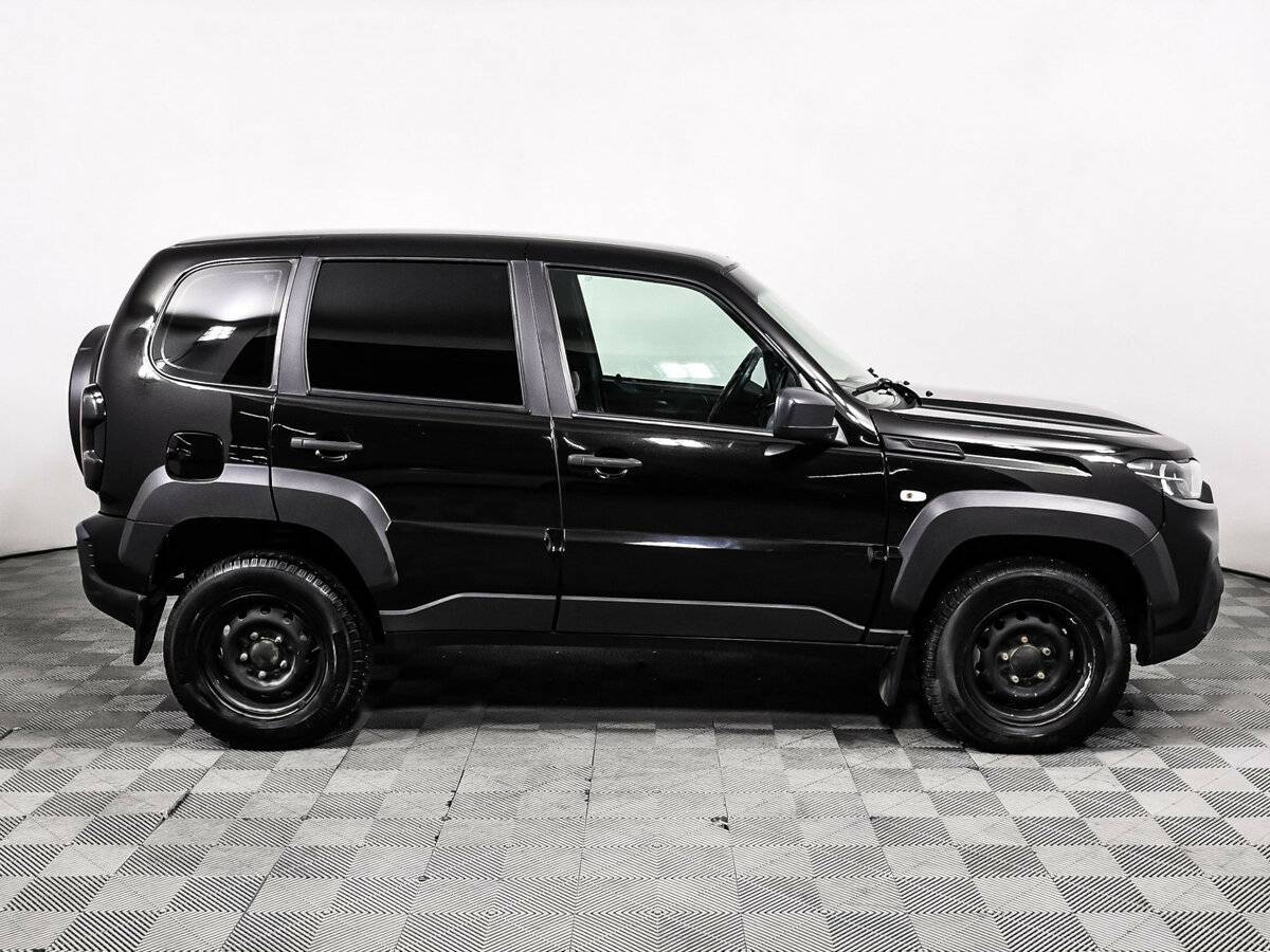 Лада (ВАЗ) Нива б/у, 2021, Механическая. Фото: #3